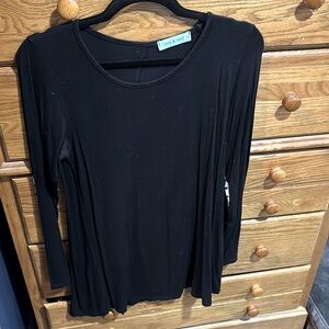 Medium black back button up top
